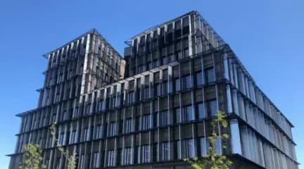 Hiptown - Bureaux fermés - Bureaux Flexibles ou Opérés - Salle de réunion - Saint-Jean — photo 1