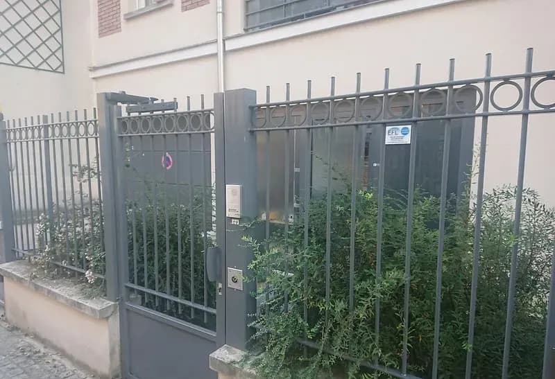 24 Rue Rouget de Lisle — photo 5