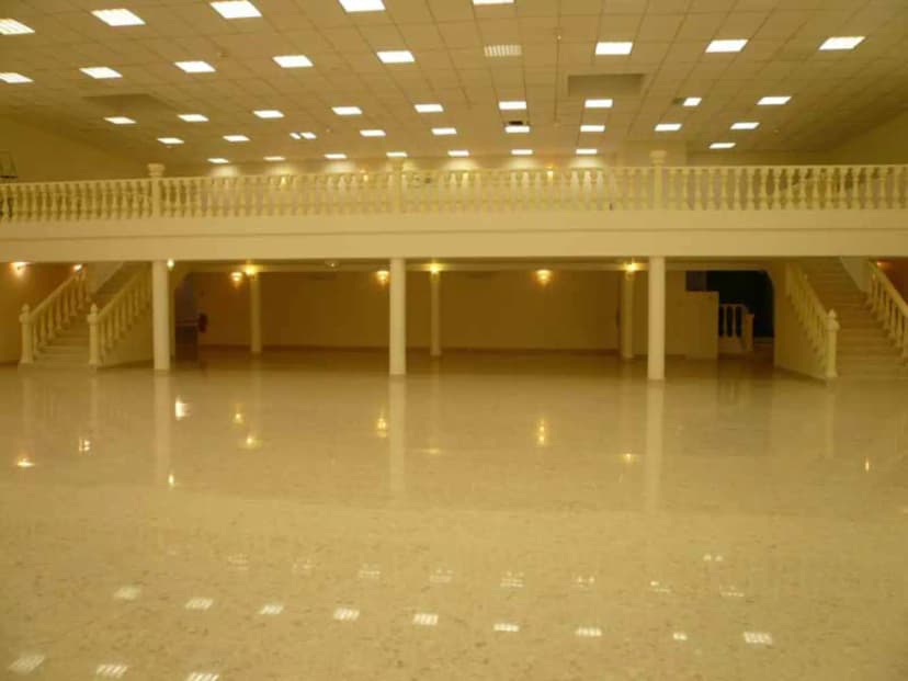 Golden House Salle des Fêtes — photo 2