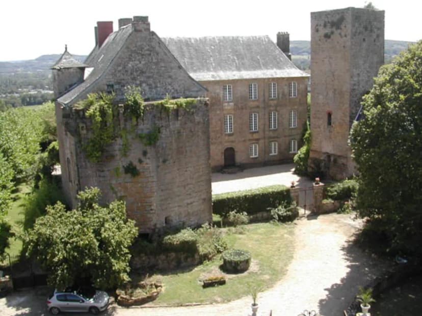Castle Cavagnac — photo 1