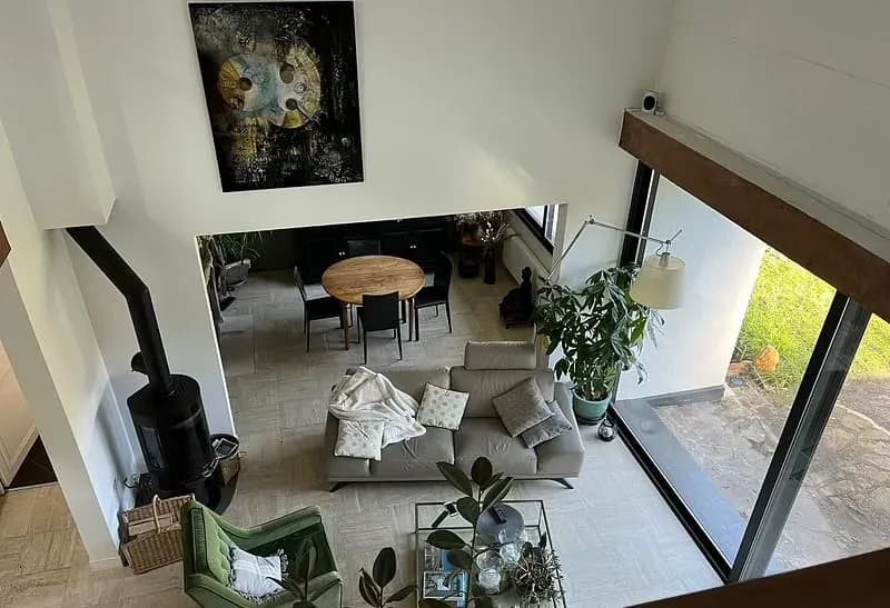 Maison d'architecte à 25 mn de Paris. — photo 1