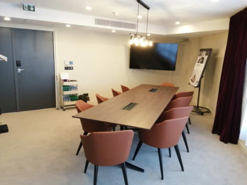 Hotel Mercure Paris Massy Gare TGV — photo 4