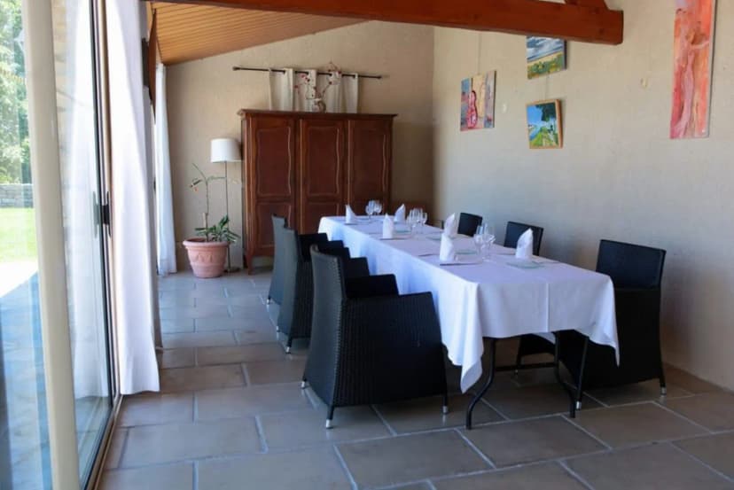 Restaurant - Hotel Le Mas de Baumes — photo 2