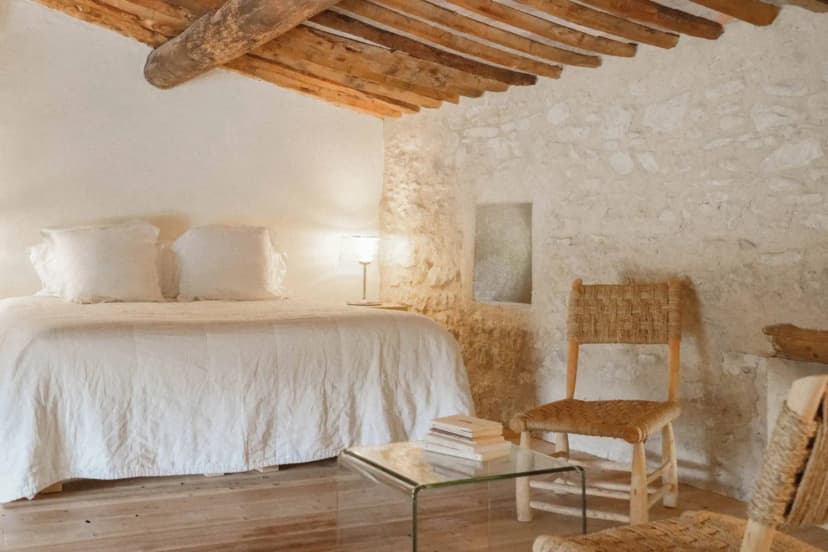 Le Galinier, Lourmarin, an authentic Beaumier guesthouse — photo 1