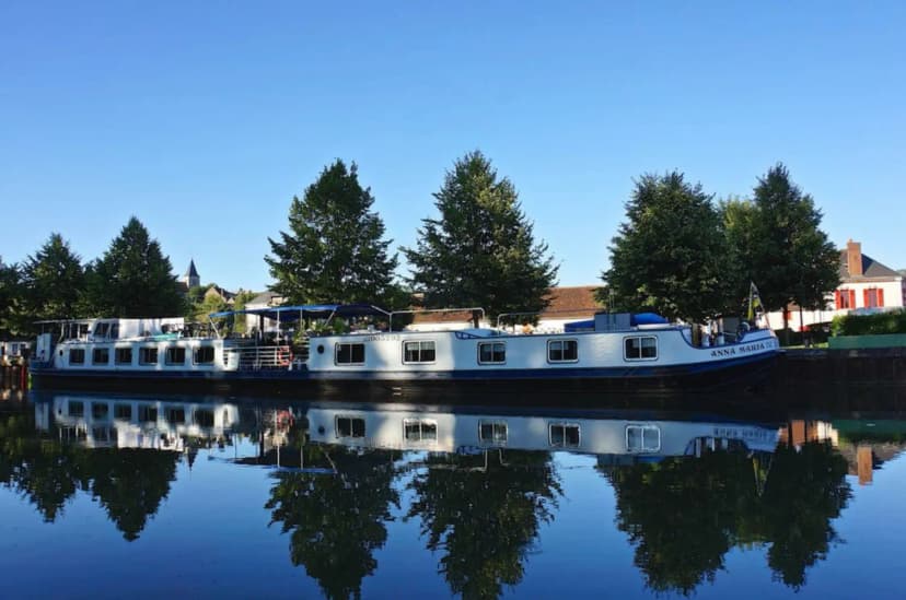 Péniche Accueil association Le Mas — photo 1