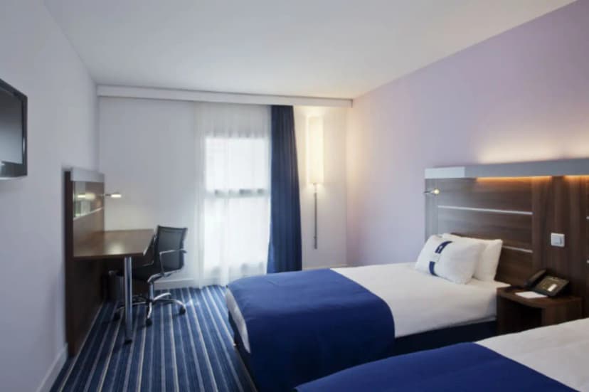 Holiday Inn Express Marseille - Saint Charles, an IHG Hotel — photo 4