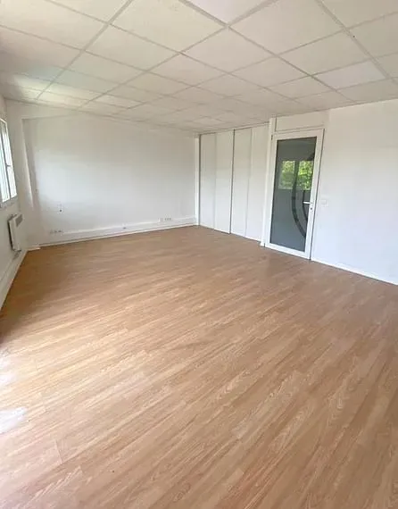 86 Rue Jean Baptiste Colbert — photo 1