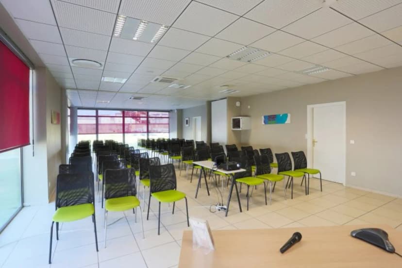 Appart hôtel Q7 Lodge Lyon 7 - Séjours à la nuitée et longues durées — photo 2