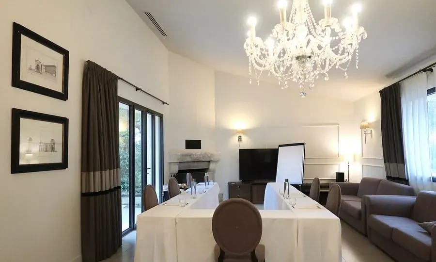 Hôtel le Vallon de Valrugues & Spa — photo 2