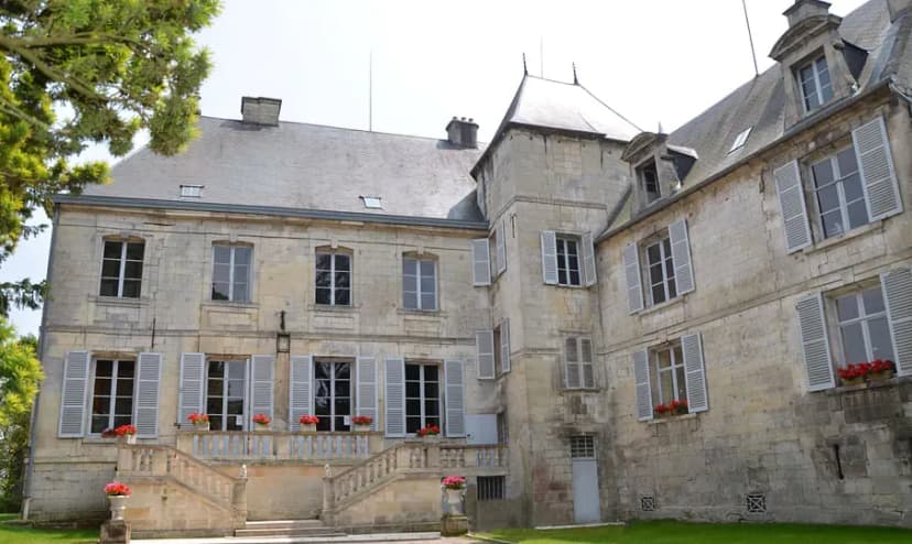 Château de Montataire — photo 1