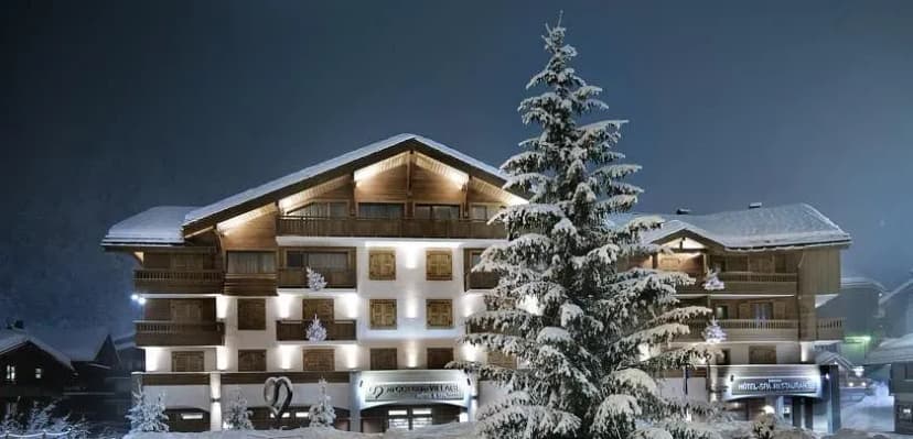 Hôtel Spa Au cœur du village — photo 1