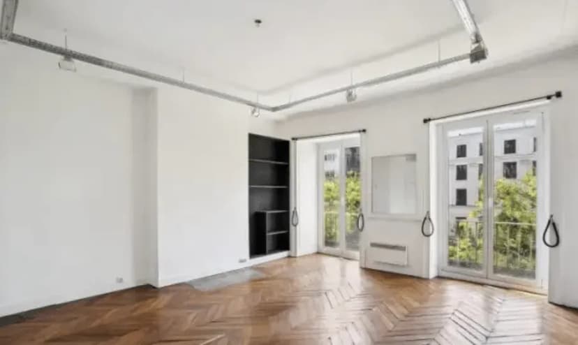 l' Haussmannien — photo 1