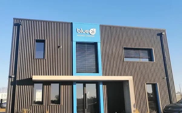 blue2i — photo 5