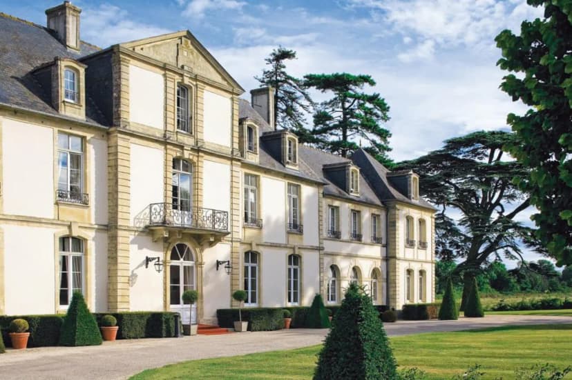 Grand Hôtel "Le Château de Sully" - Piscine & Spa - Restaurant Gastronomique — photo 1