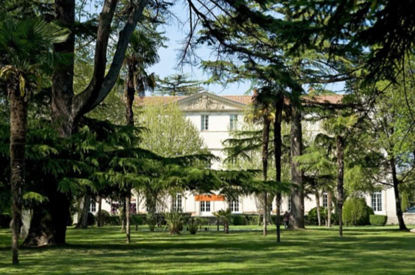 CHATEAU DE LIGNAN — photo 4