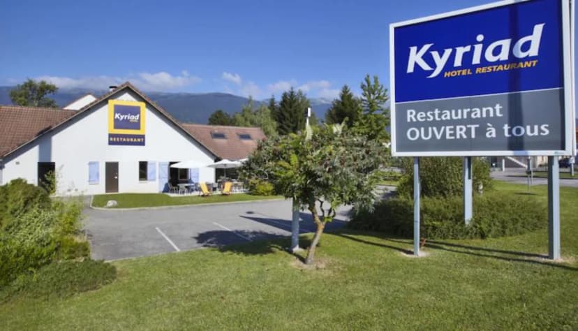 Kyriad Hotel — photo 1