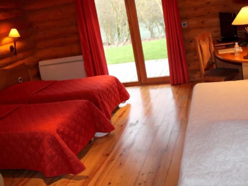 Logis Hôtel Domaine de Foolz — photo 3