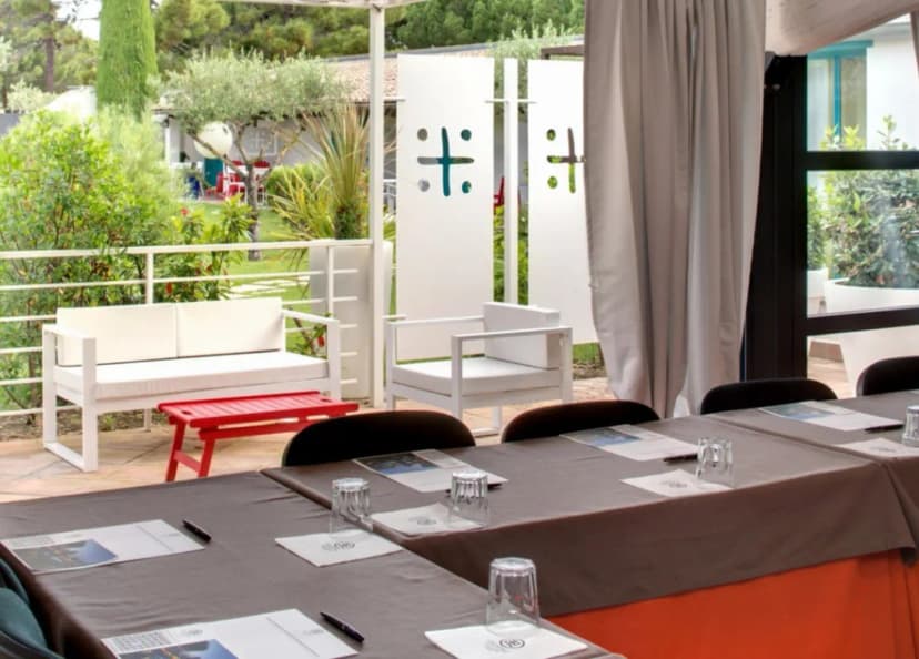 Oustau Camarguen - Hotel & restaurant - Port Camargue — photo 3