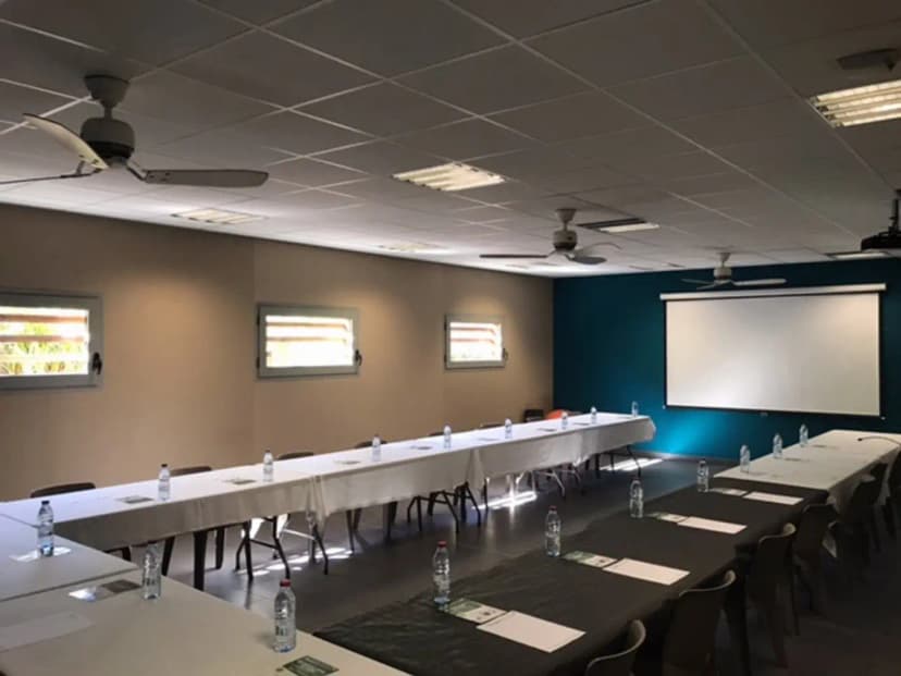Beauséjour Sport Club Restaurant Sainte-Marie — photo 2
