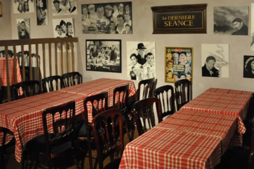 La Cour des Mirages — photo 3