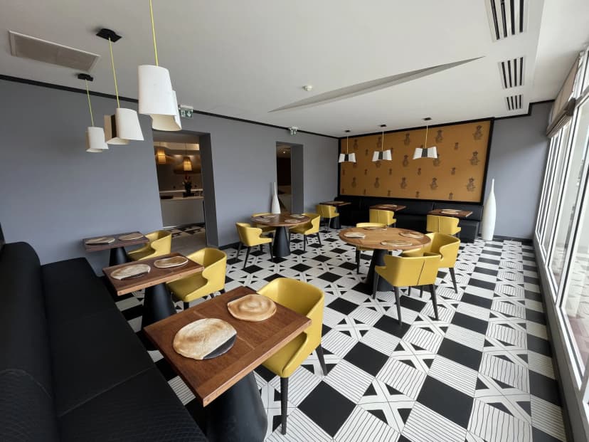 Simon Hotel — photo 1