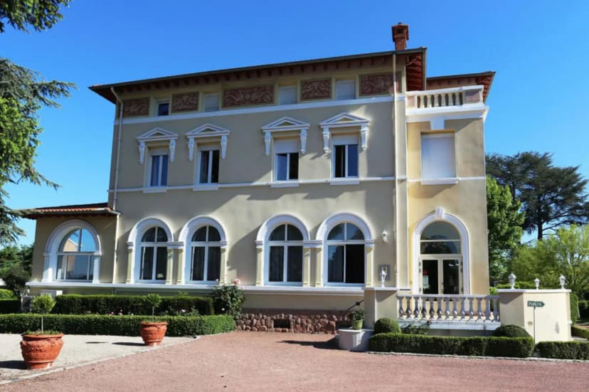 Logis Hôtel le Château Blanchard — photo 1