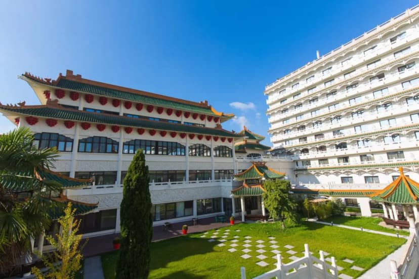 Huatian Chinagora — photo 1