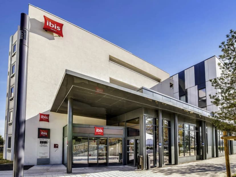 ibis Paris Coeur d'Orly Airport — photo 1