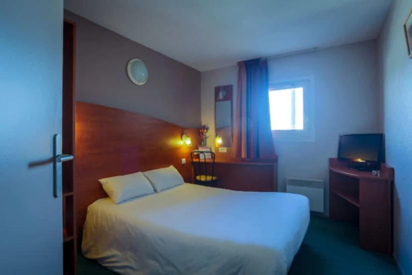 Adams Hotel — photo 4