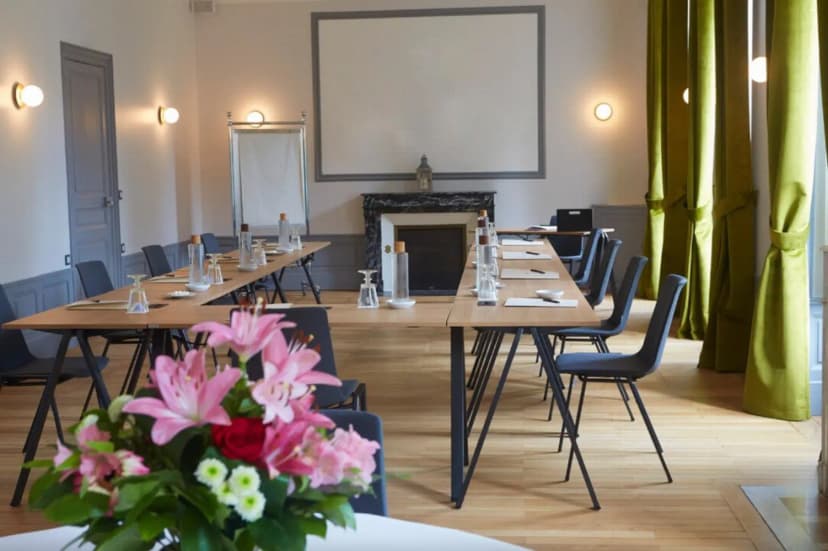 Hostellerie Cèdre & Spa - Beaune — photo 3