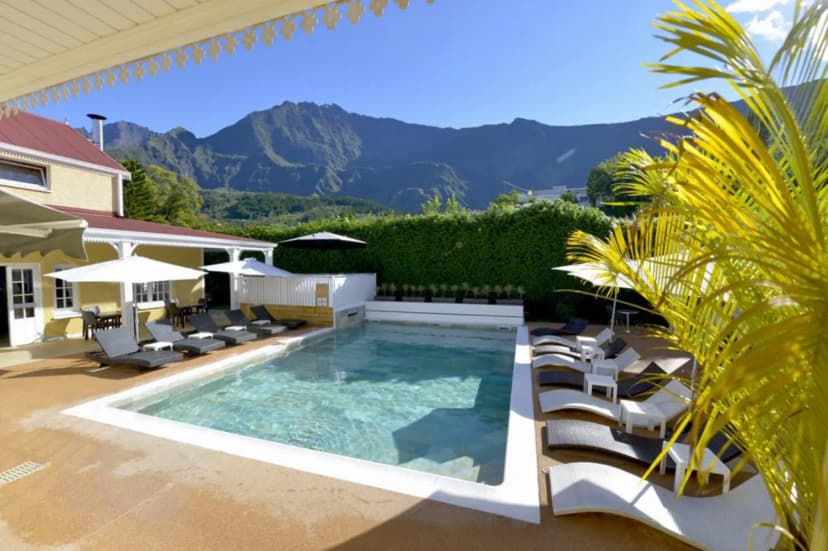 Hôtel Le CILAOS — photo 1
