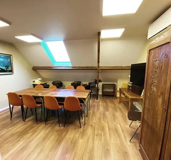Chez Pépé - Location de bureau & Salle de réunion à la journée — photo 3