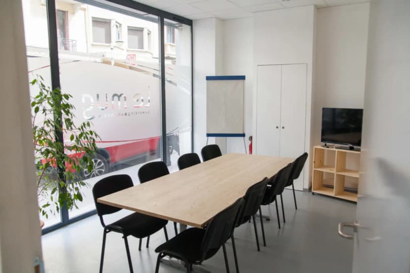 Le Ō79 | Tiers-Lieu, Coworking, Salles Réunion Et Bureaux — photo 1