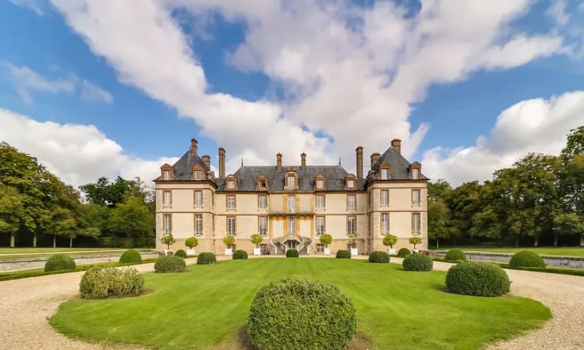 Château de Bourron — photo 1