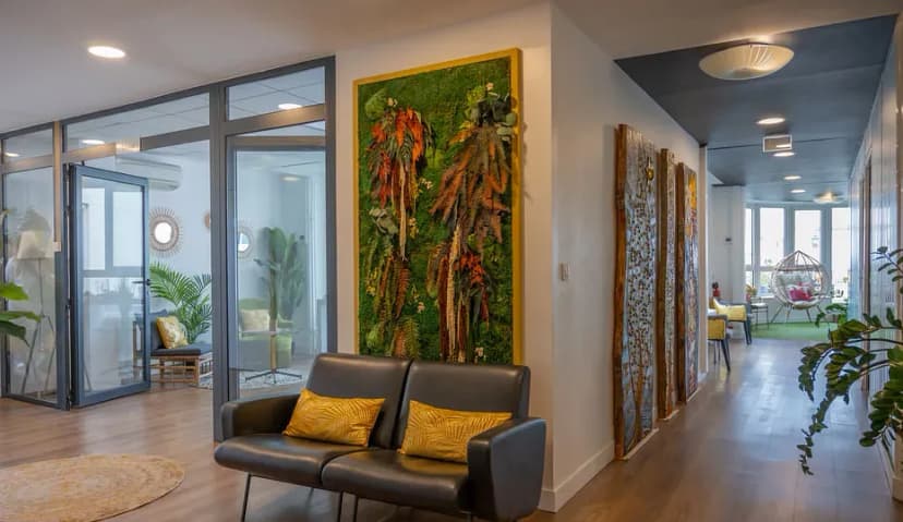 Cozy Meeting Center Room Rental Paris 8 — photo 1