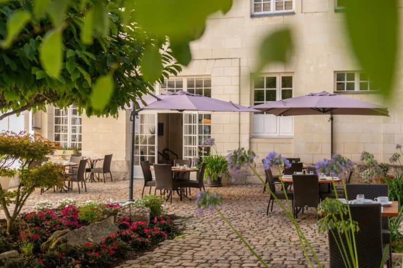 Hôtel Anne d'Anjou, The Originals Collection — photo 1