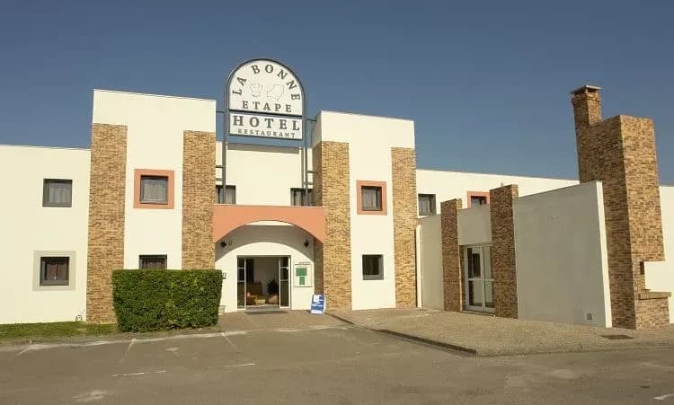 Brit Hotel La Bonne Étape - Evreux — photo 1