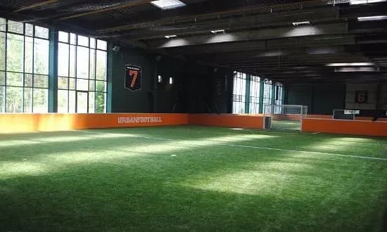 UrbanSoccer Evry — photo 5