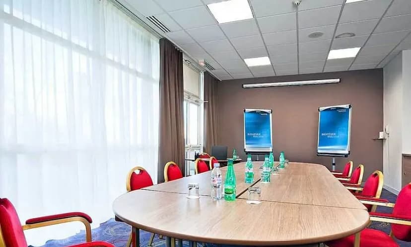 Novotel Nantes Centre Bord de Loire — photo 2