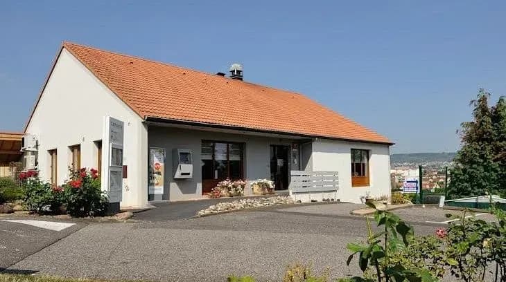 Hôtel Restaurant Campanile Clermont-Ferrand - Le Brézet — photo 1