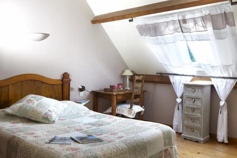 Domaine Le Puits De Jeanne : Chambres d'hôtes, Gites, Jacuzzi, salle de Séminaire, Fête, Mariage, Accès PMR, Finistère — photo 3