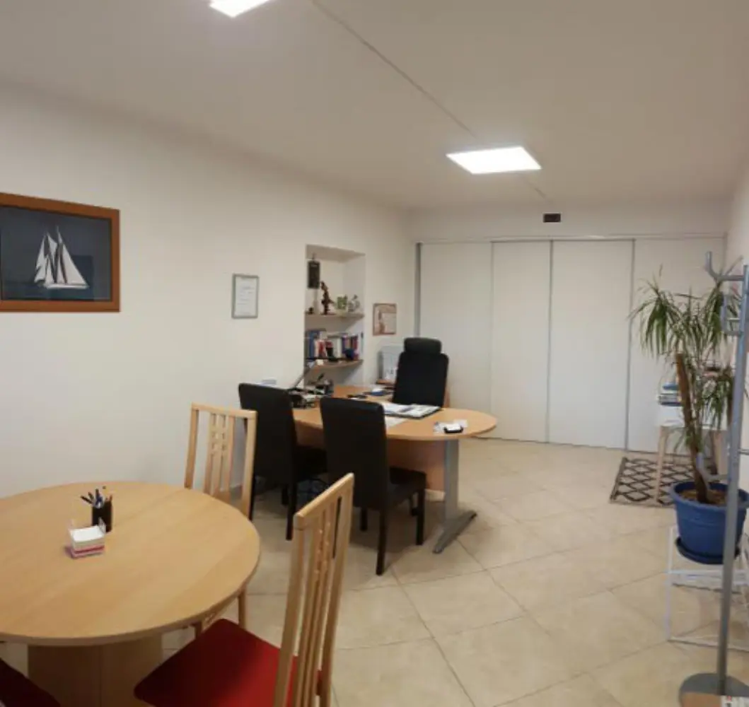 Centre d'Affaires du Loup — photo 5