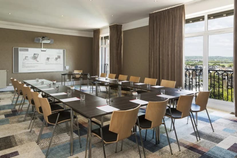Royal Barriere Hotel — photo 4
