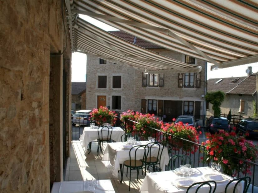Logis Hôtel Restaurant Le Val d'Amby — photo 5