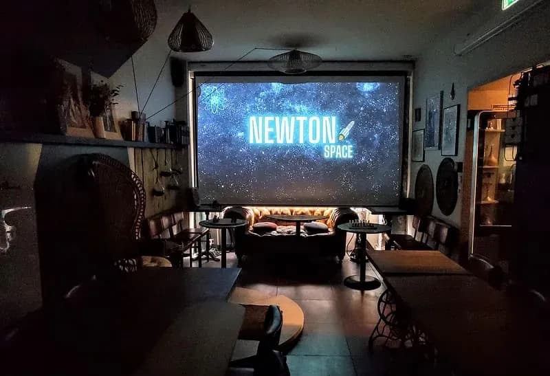 NEWTON SPACE — photo 2