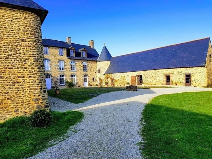 Rental room Mayenne Manoir des Loges — photo 1