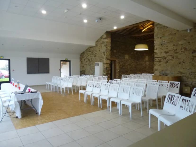 Jardin Cleray : salle mariage, séminaire & gîte de groupe — photo 4