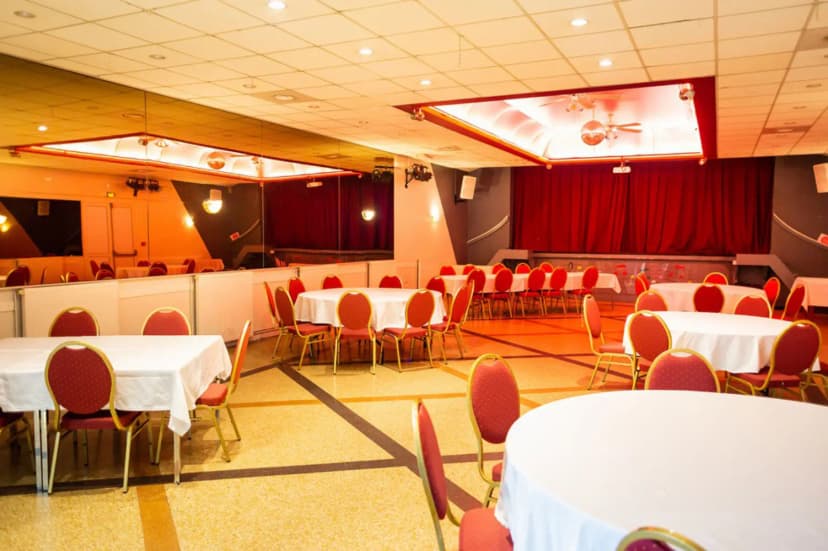 Logis - Hôtel Restaurant du Canard — photo 3
