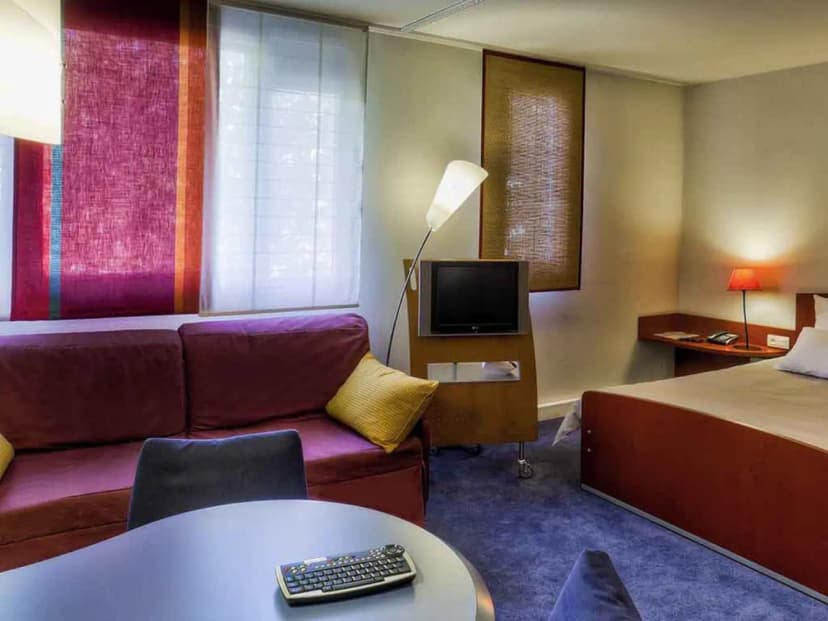 Novotel Suites Clermont Ferrand Polydome — photo 3