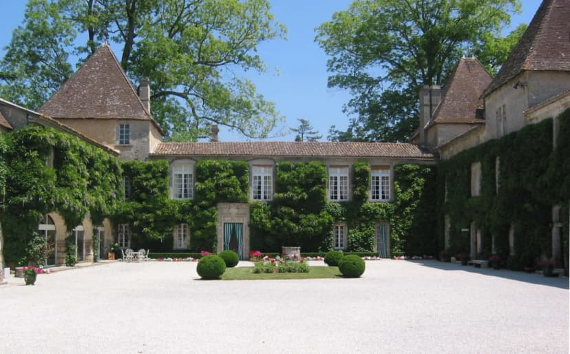 Château Carbonnieux - Grand cru classé de Graves - Pessac Léognan — photo 1
